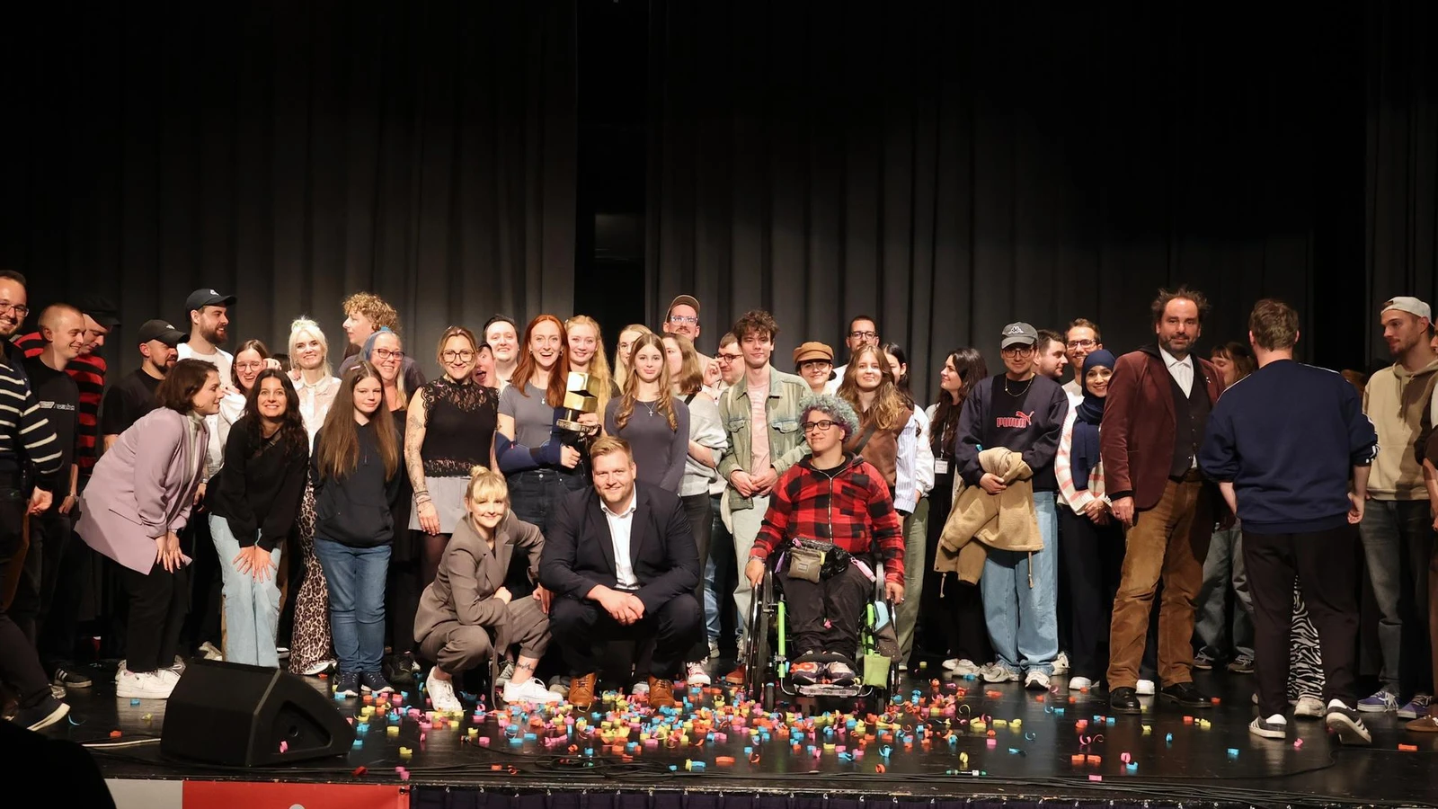 Luise Wolff gewinnt die NRW Meisterschaften im Poetry Slam 2025