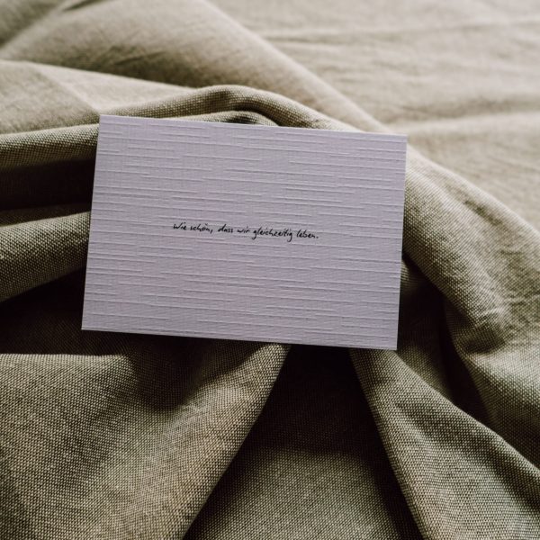 Postkarte „Wie schön, dass wir gleichzeitig leben"